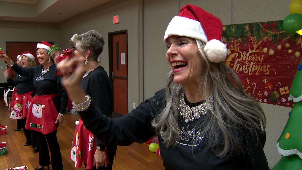Senior pageant alumni team up for Christmas performances at nursing ...