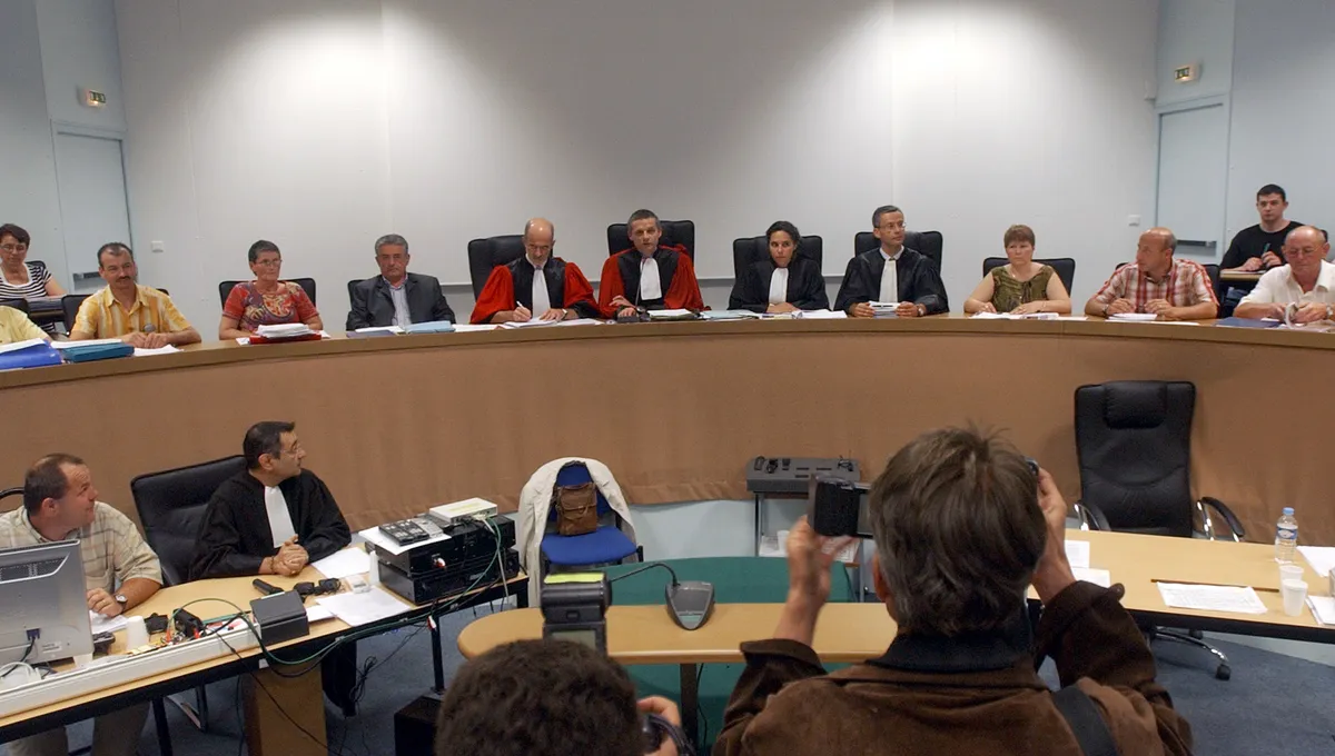 Laïcité : Une circulaire questionne la neutralité des jurés en France