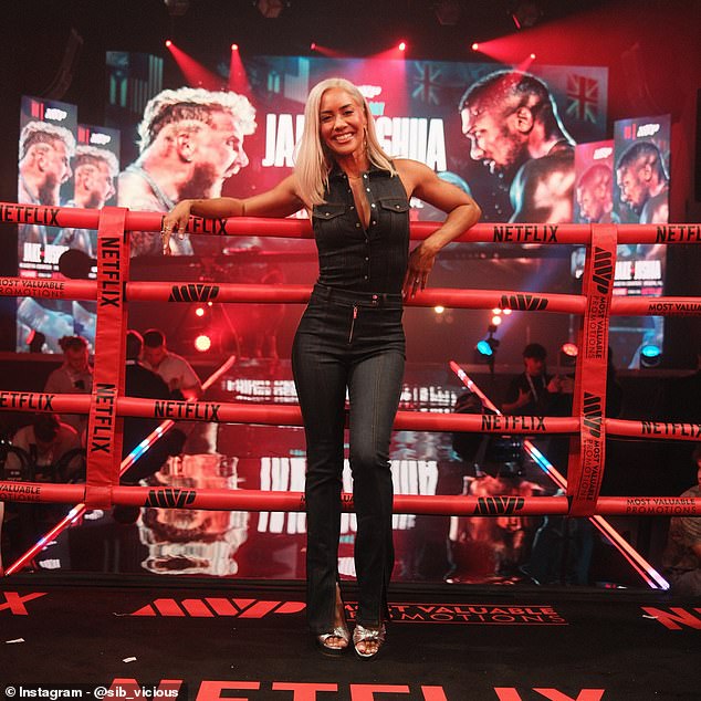 Who is Sibley Scoles? Fans go wild for Netflix's glamorous new boxing ...