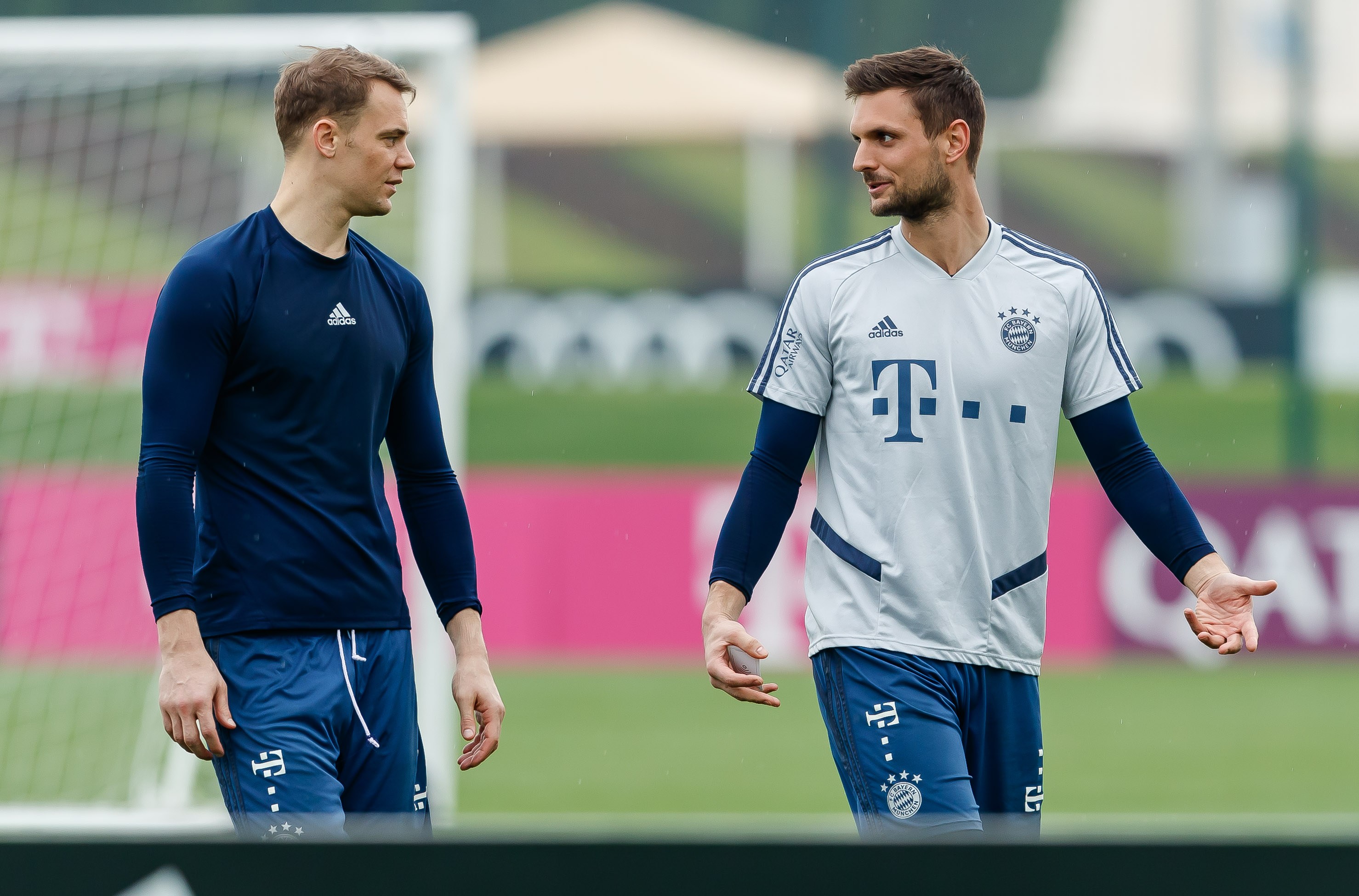 How Bayern Munich is grooming its successor to Manuel Neuer