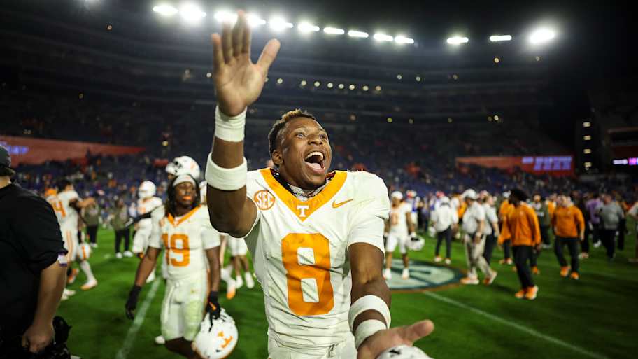 Jim Knowles and the Tennessee defense set to suffer a major NFL draft blow<br><br>