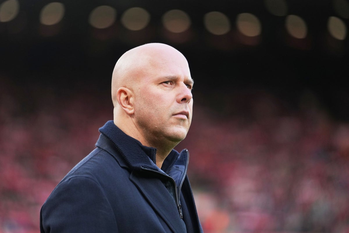 Ranura: Liverpool no tiene ‘dinero ilimitado’ para solucionar problemas de plantilla