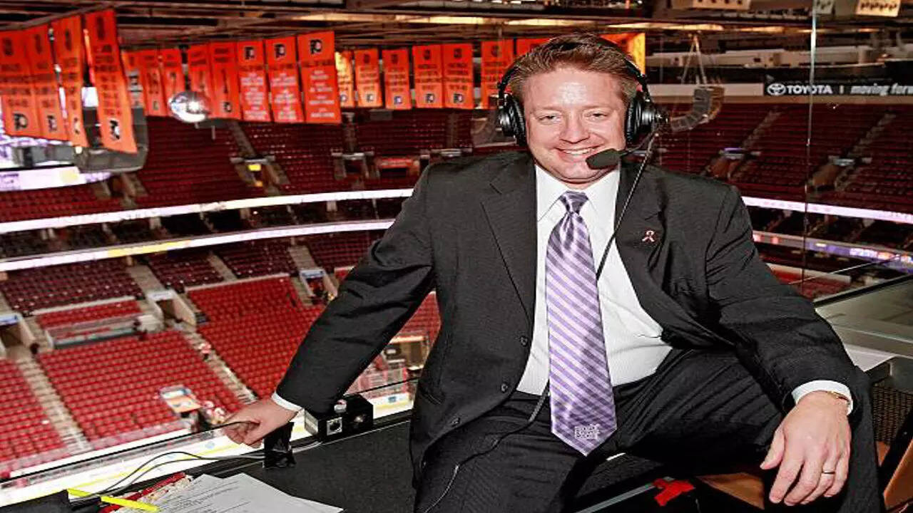 Flyers radio announcer Tim Saunders’ inappropriate on-air comment ...