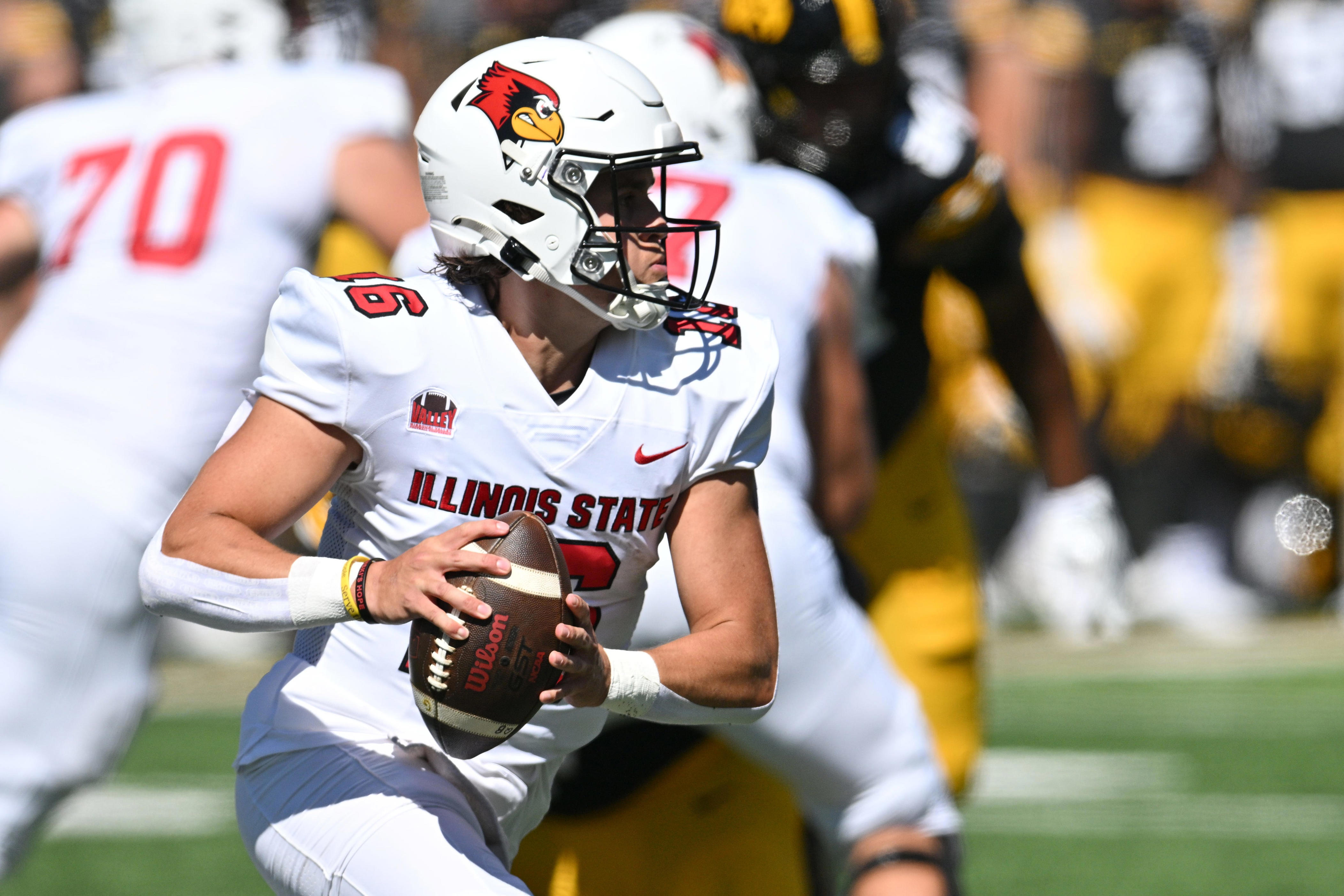 How much do Illinois State football players earn from NIL in 2027?