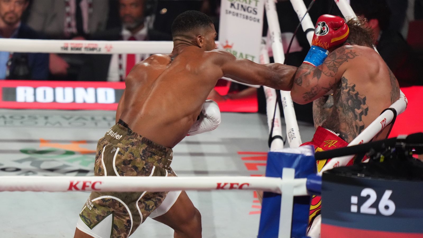 Joshua wins fight against YouTuber Paul