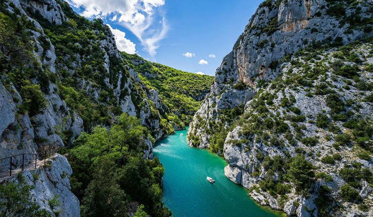 Take a bite out of Provence and experience the magic of chef Alain ...