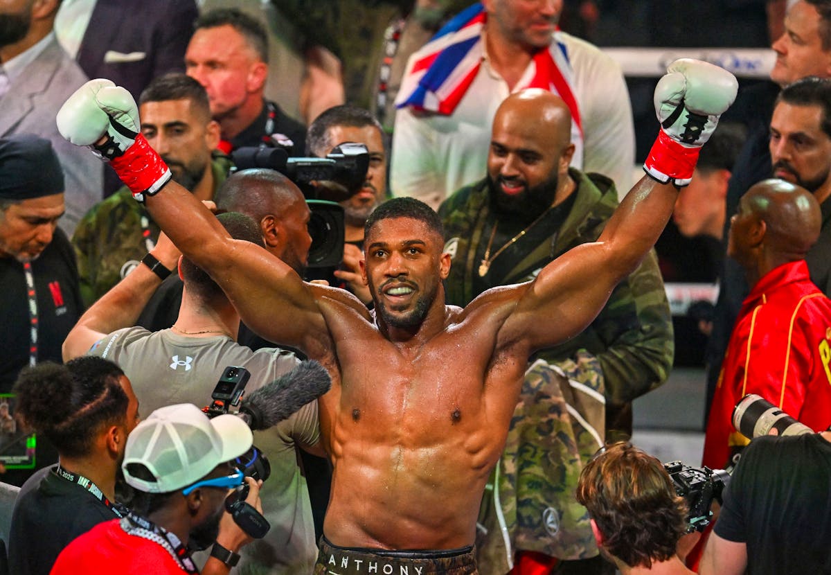 Anthony Joshua a eu besoin de six rounds pour battre Jake Paul