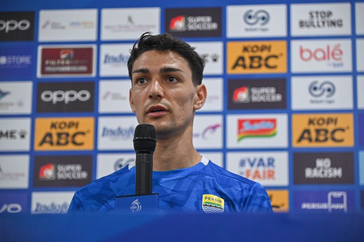 Federico Barba Tak Terpengaruh Isu Pindah ke Pescara 1963 saat Persib vs PSM