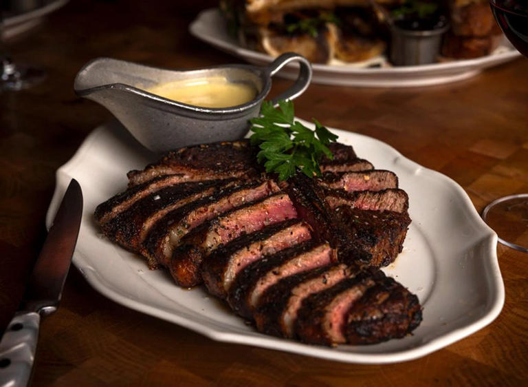 5 chain restaurants with the most tender ribeye steaks, according to ...