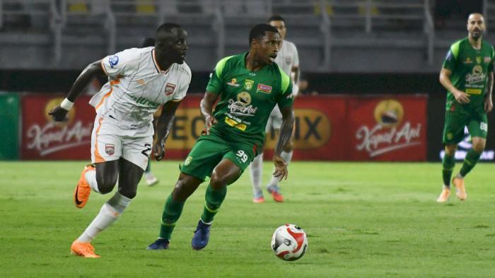 Berita Persebaya Hari Ini: Shin Sang-gyu Debut, Leo Lelis Minta Maaf