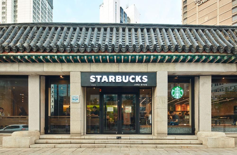 Logo Starbucks: Sejarah, Perkembangan, dan Makna Warna