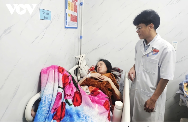 203 người ở Quảng Ngãi bị ngộ độc do ăn bánh mì Hồng Vân