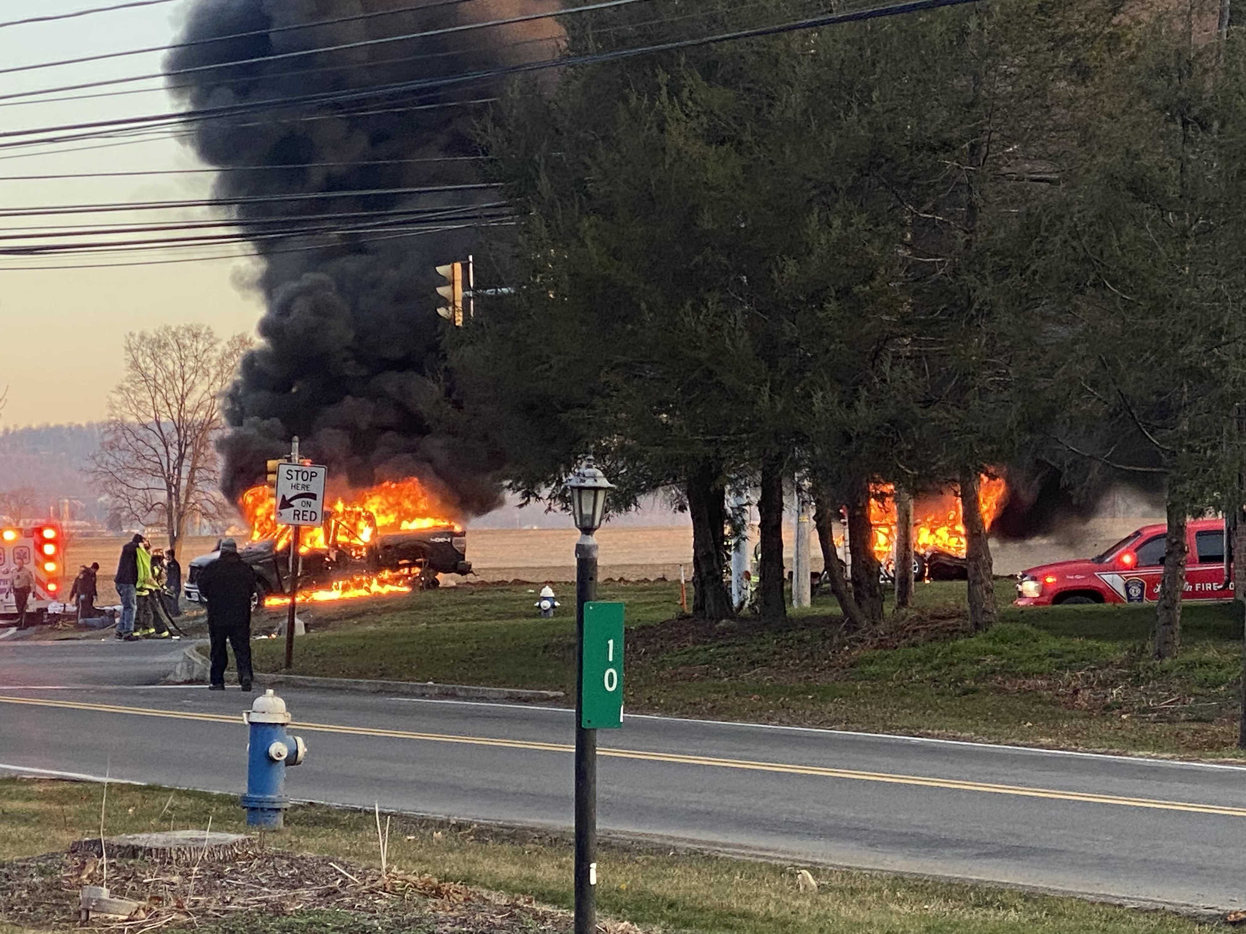 Police pursuit ends in fiery crash, shuts down road