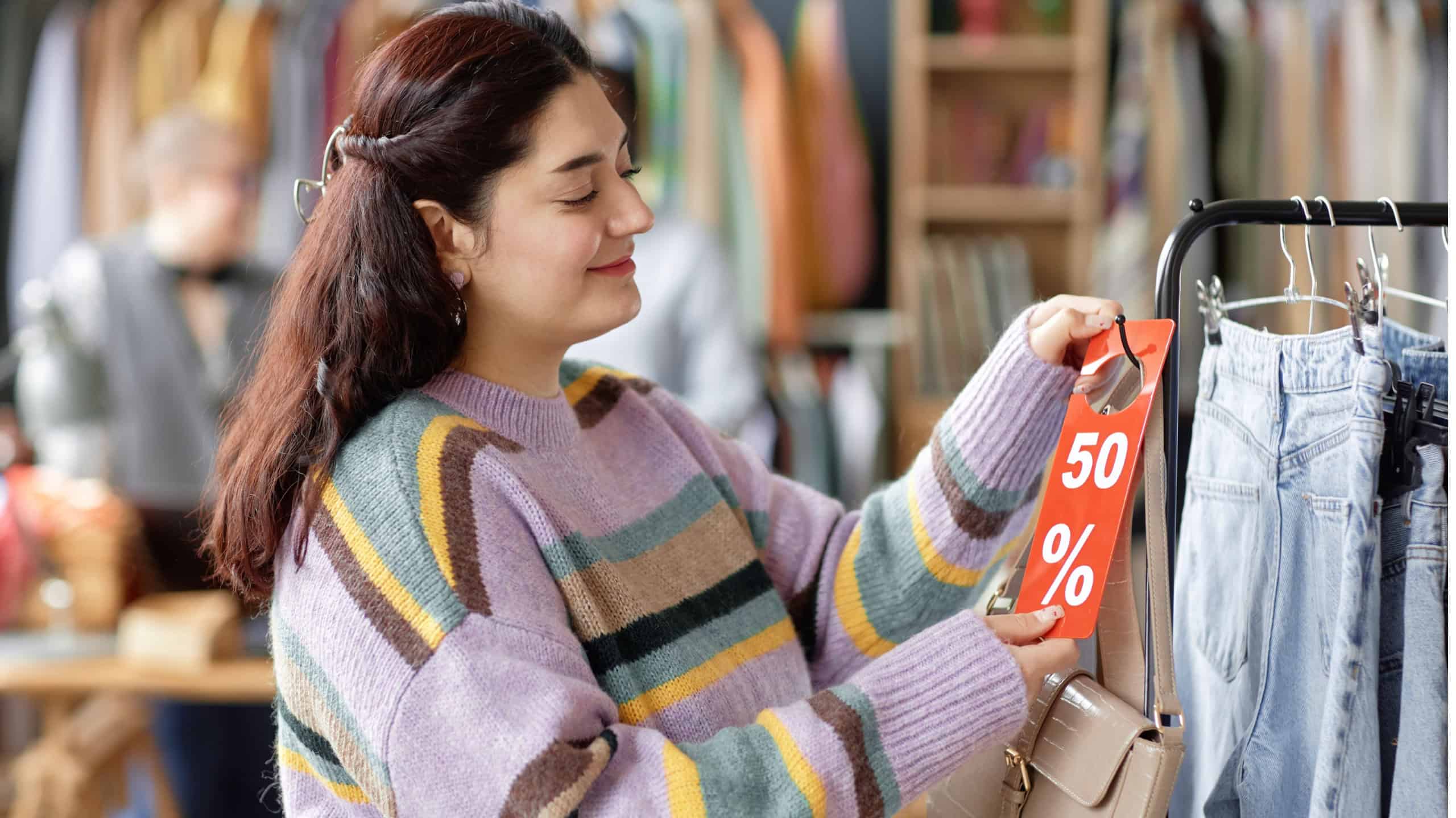 13 signs someone may not have money