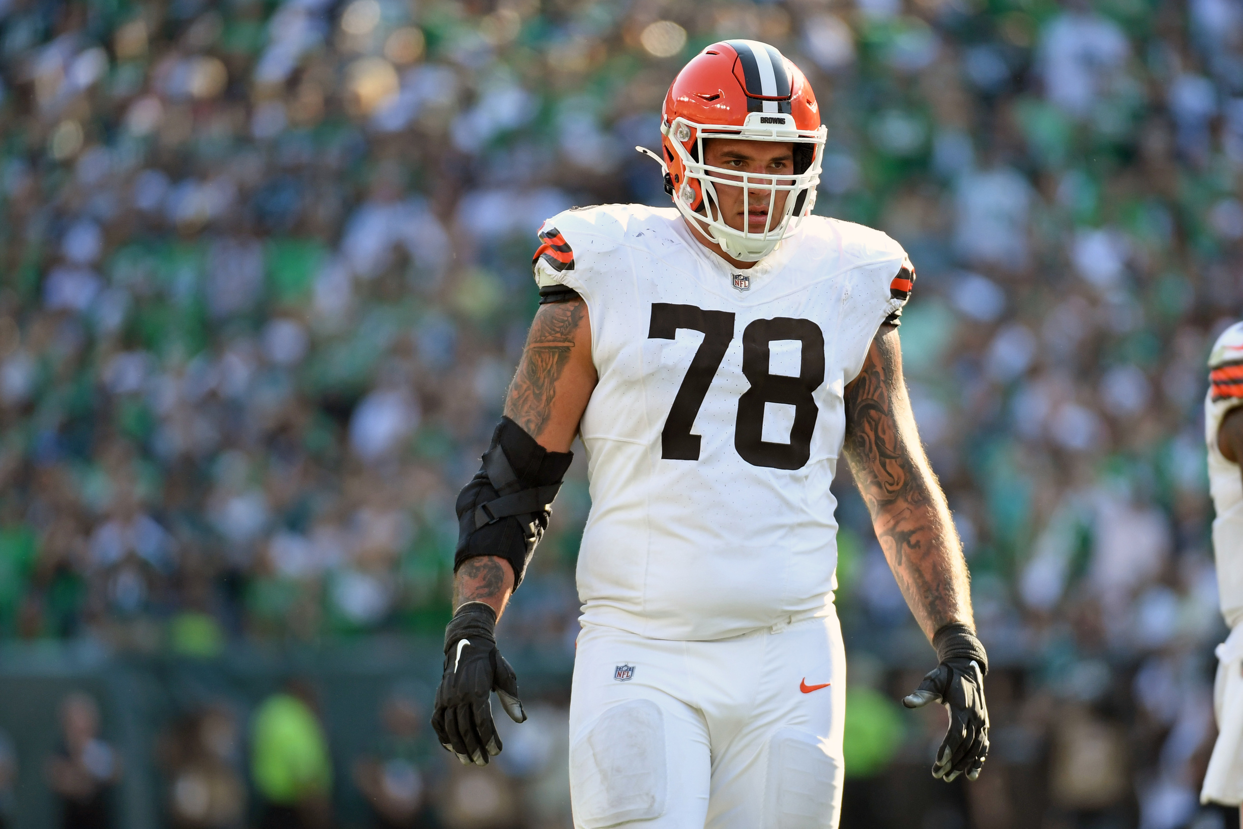 Browns made four moves, placed RT Jack Conklin on IR<br><br>