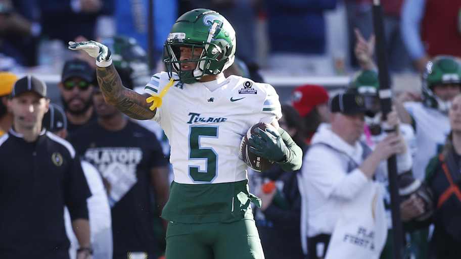 Tulane’s mascot: Answering everyone’s question during Green Wave’s CFP game