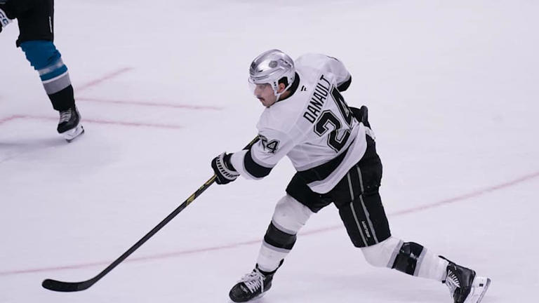 Kings send Phillip Danault back to Canadiens in trade