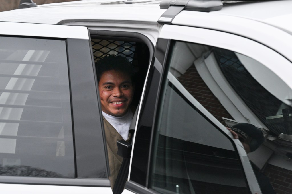 Smirking suspect in brutal murder of cabbie dumped in NYC reservoir is ...