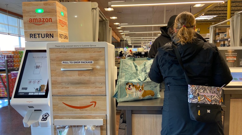 What happens to returned products at Amazon? Here's where they go
