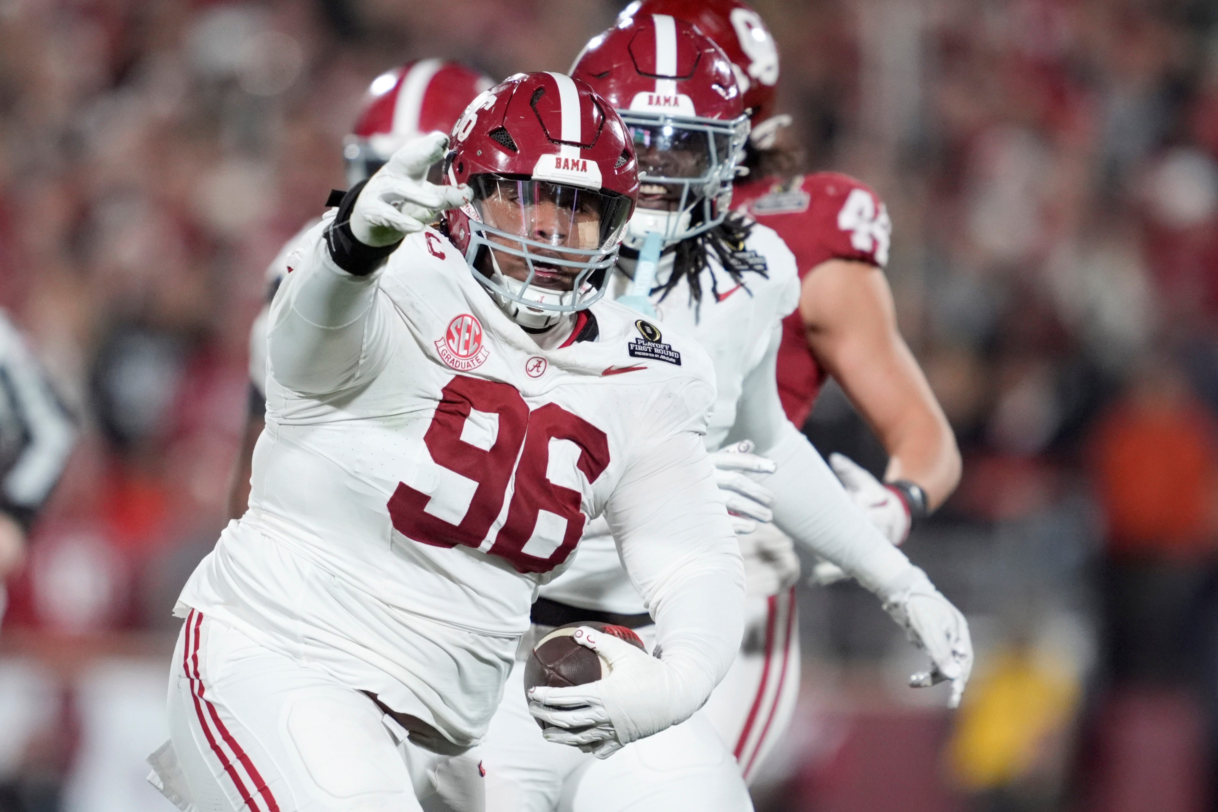 Alabama defensive lineman shares thoughts on Kalen DeBoer