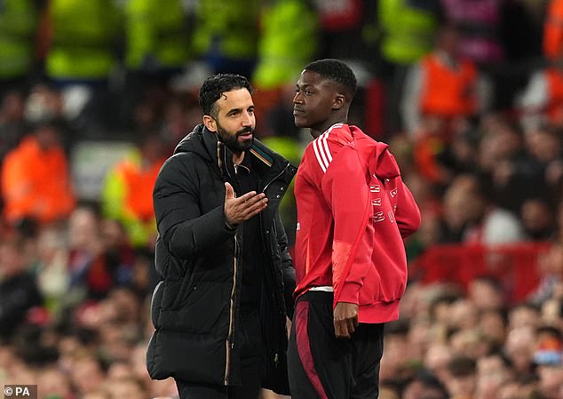 Amorim le dice a Mainoo que deje de lado las ‘tonterías’ y nombra a tres ex estrellas del Manchester United que estuvieron en la banca