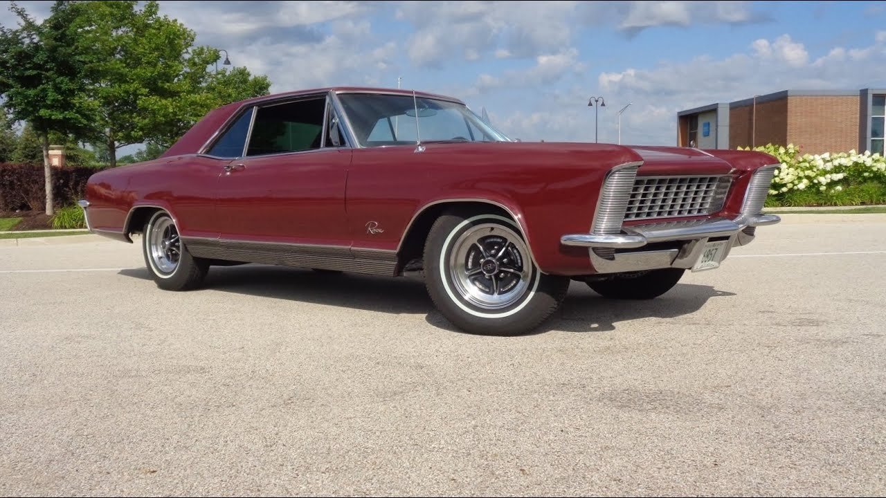 The sleek design of the 1965 Buick Riviera