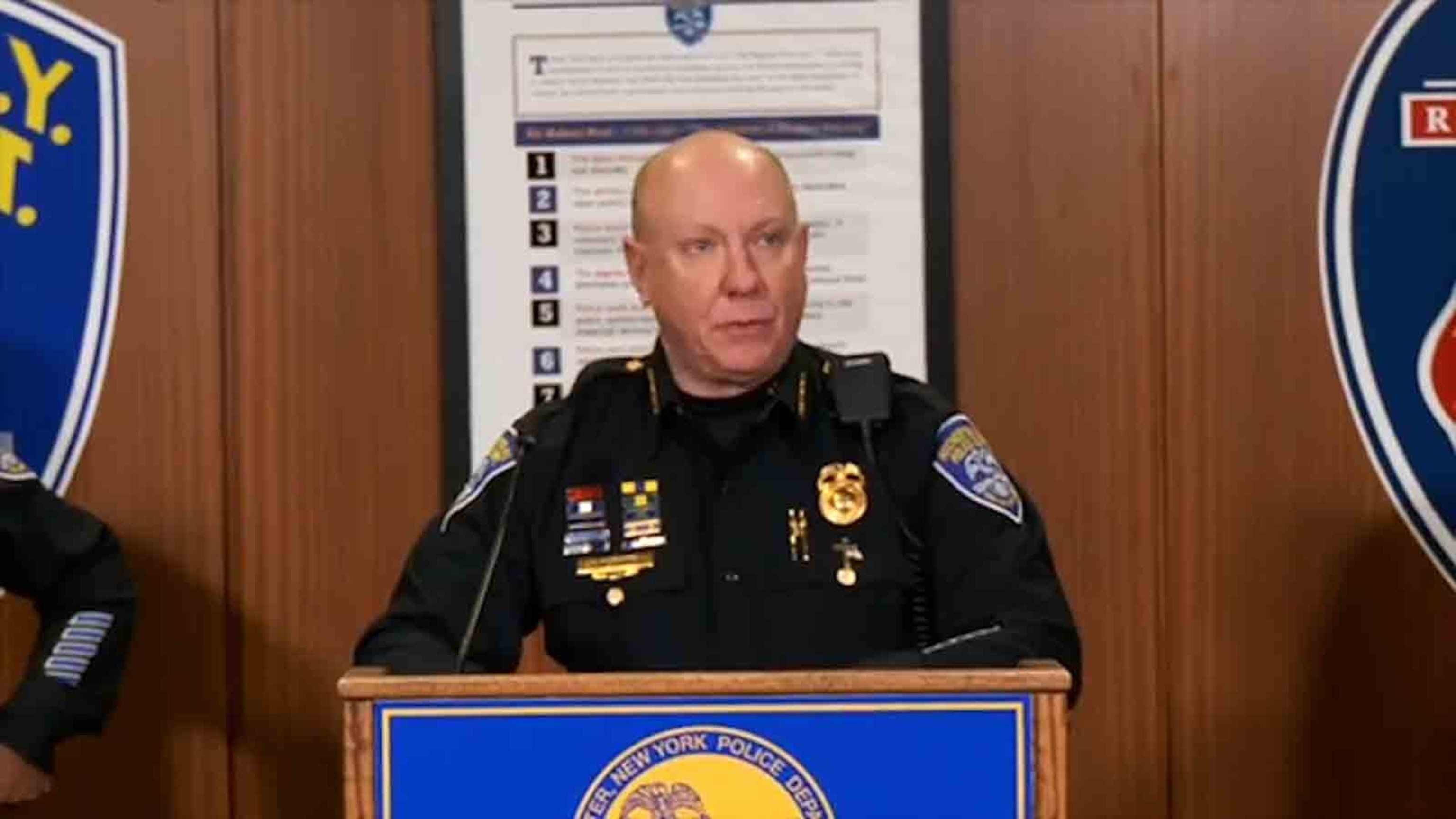 3 police officers shot while responding to domestic call in Rochester