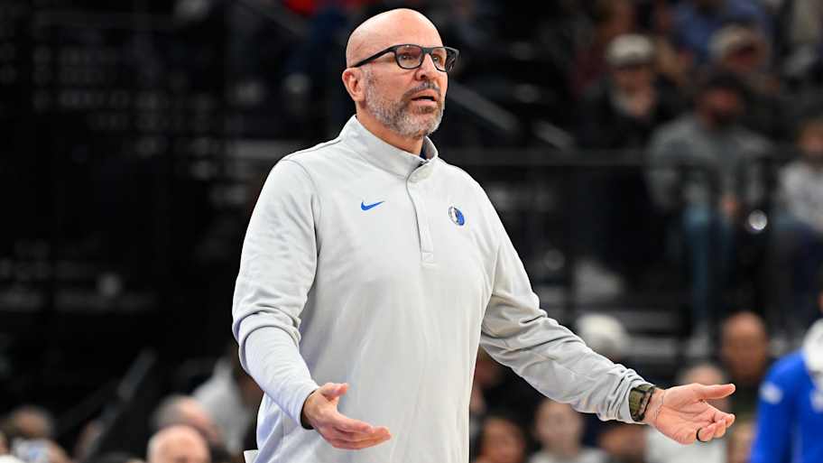 Mavericks are suddenly cornered by two unmovable veterans