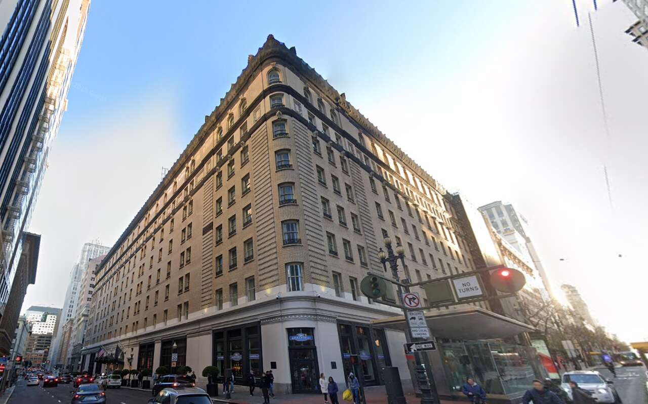 Suspect barricaded in downtown San Francisco hotel after reports of a shooting<br><br>