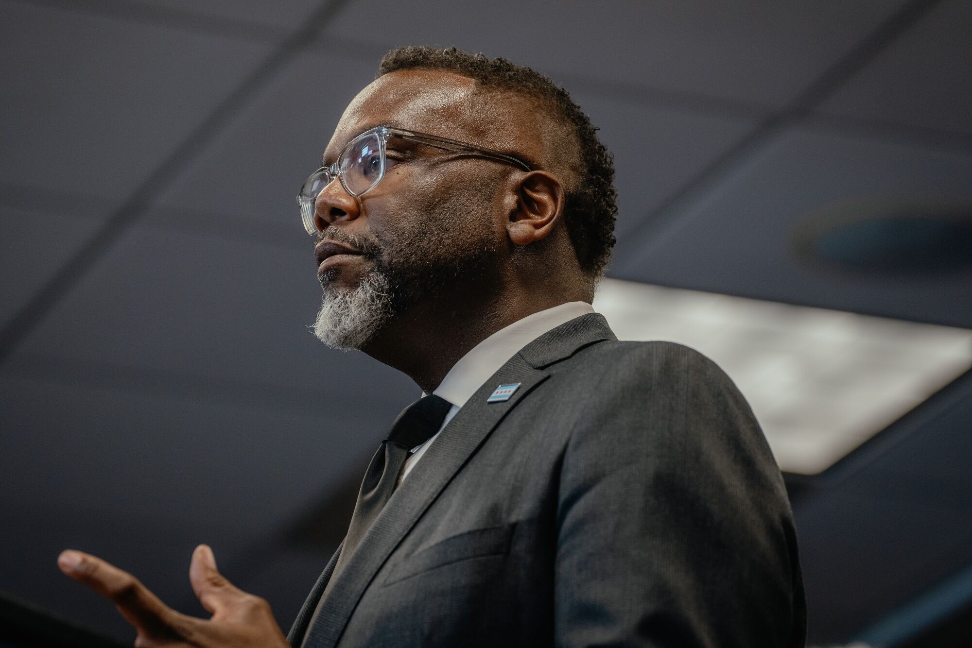 Dewan Chicago menyetujui anggaran 2026 untuk menutupi defisit sebesar 1,2 miliar dolar