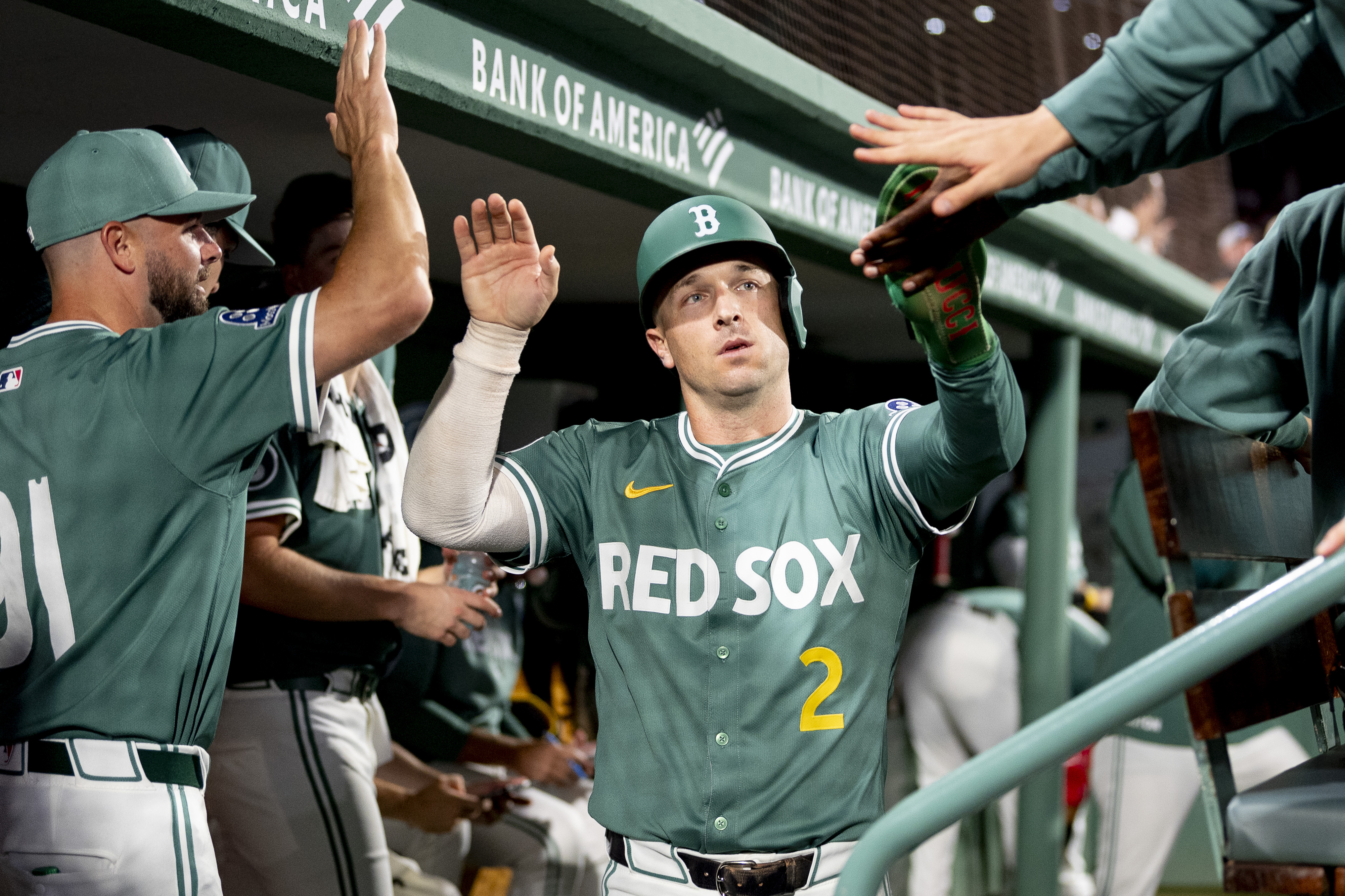 Blue Jays in the mix for 31-year-old Red Sox star, per insider