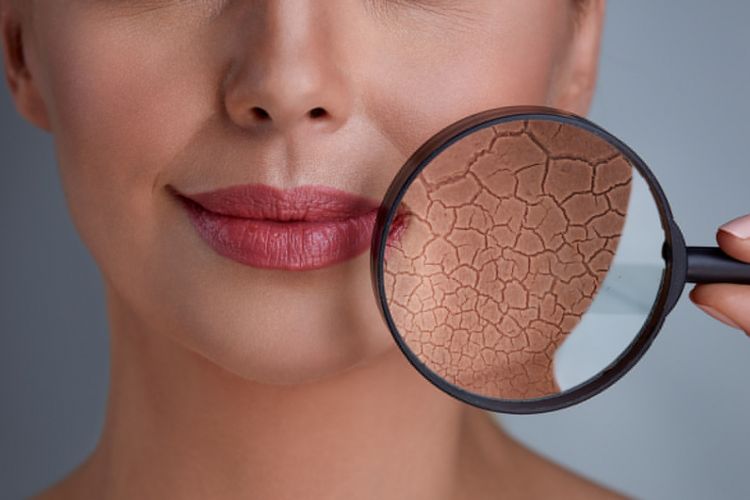 Tanda-Tanda Penuaan yang Sering Diabaikan dan Penyebabnya