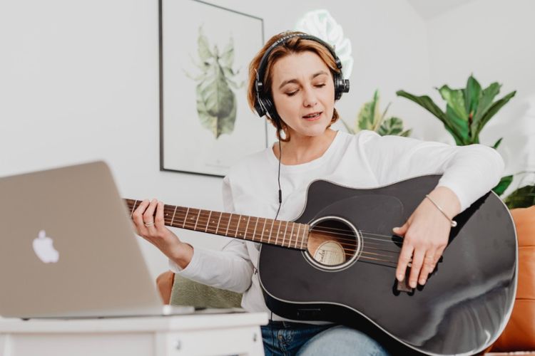 Jika Kamu Punya 7 Benda Ini di Ruang Tamu, Kamu Pasti Berkelas