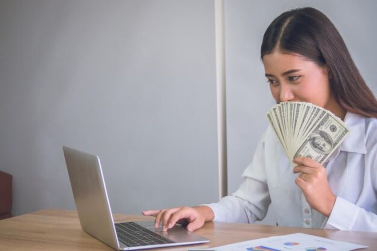 Usaha Makin Beruntung! 5 Weton Istimewa Diberkati Rezeki oleh Eyang Semar Menurut Primbon Jawa