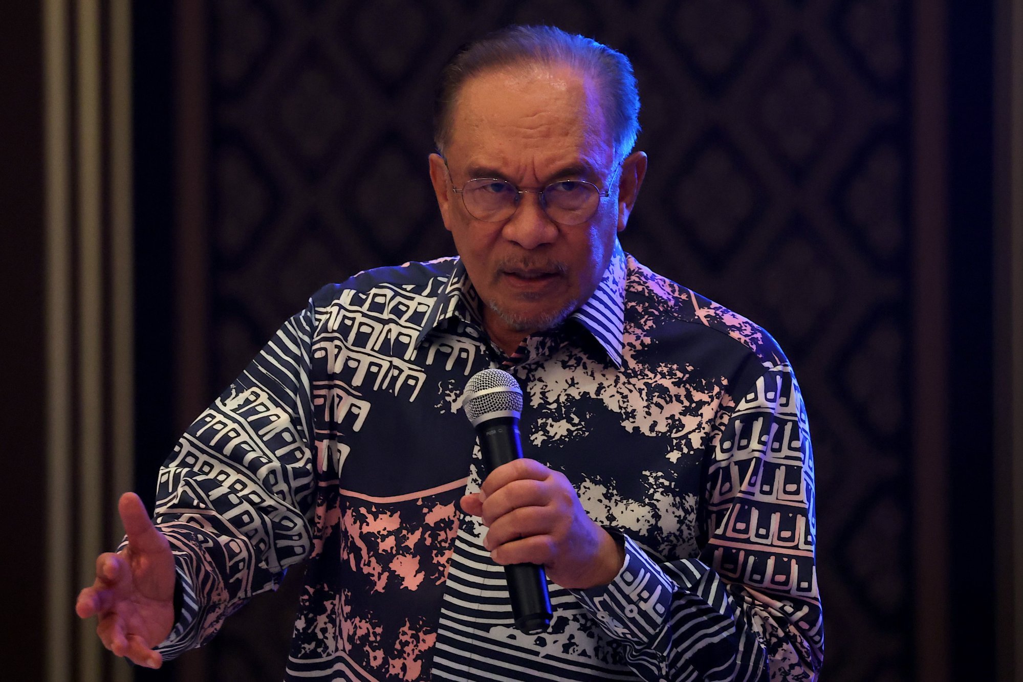 Премьер-министр Малайзии Анвар Ибрагим неоднократно исключал юридическое признание прав ЛГБТК во время своего срока. Фото: EPA