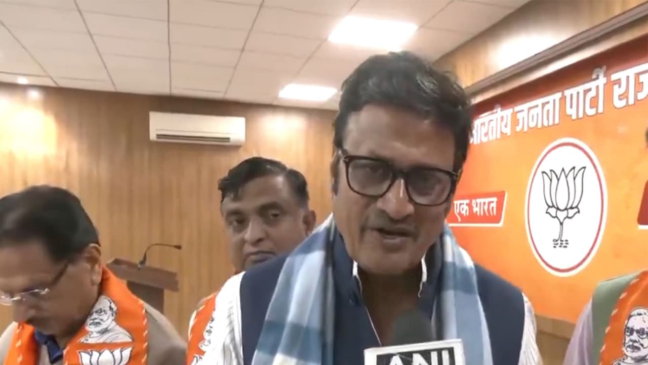 BJP's Rathore blames Gehlot for Aravalli row, cites 2002 decision