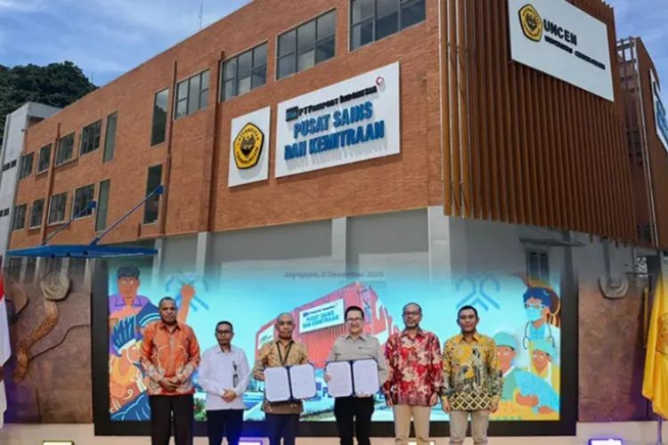 Presdir Freeport Serahkan Gedung Sains ke Uncen Papua, Intip Kemewahan dan Fasilitasnya