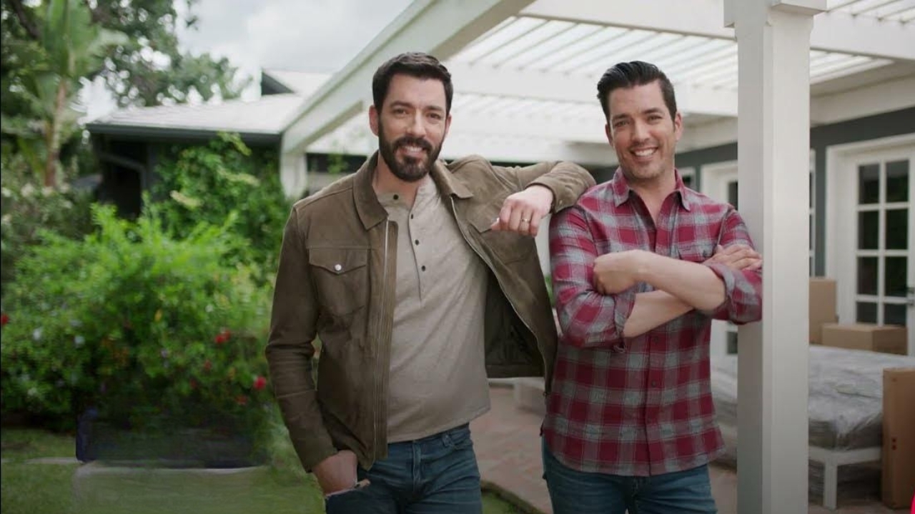 The Property Brothers return to help homeowners stay put—and renovate ...