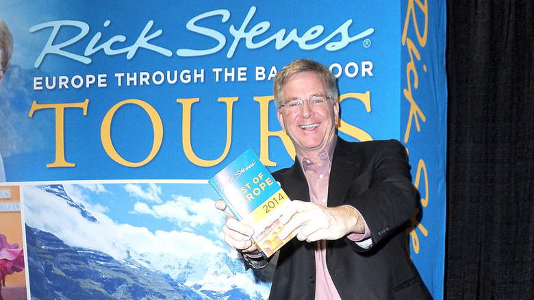 How Rick Steves saves money on dining when traveling