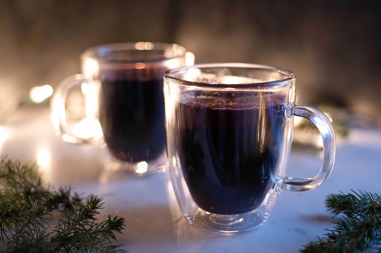 16 Cozy Recipes to Snack on While You Wrap Presents