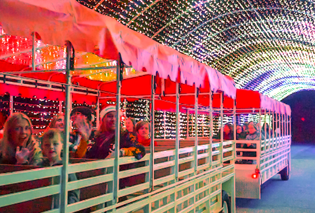 Open on christmas in atlanta