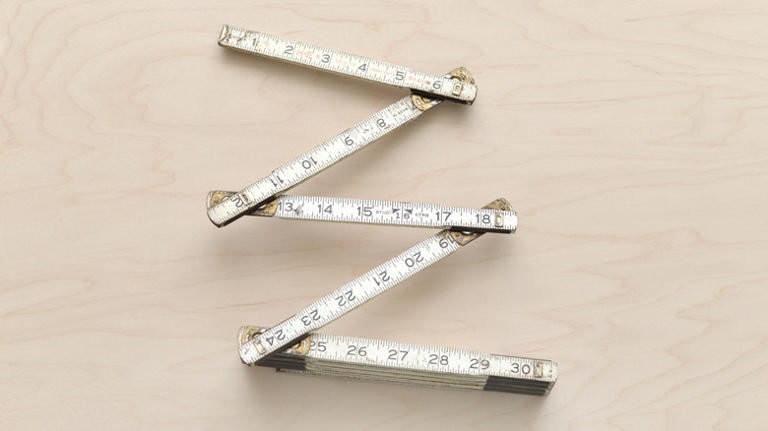 12 tools that are always worth buying at the thrift store