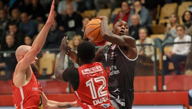 Bulls verpassen um Sekunden Sprung auf Platz eins