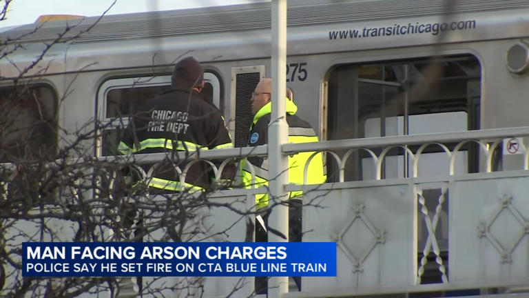 Man facing arson charge for setting fire on CTA Blue Line train in ...