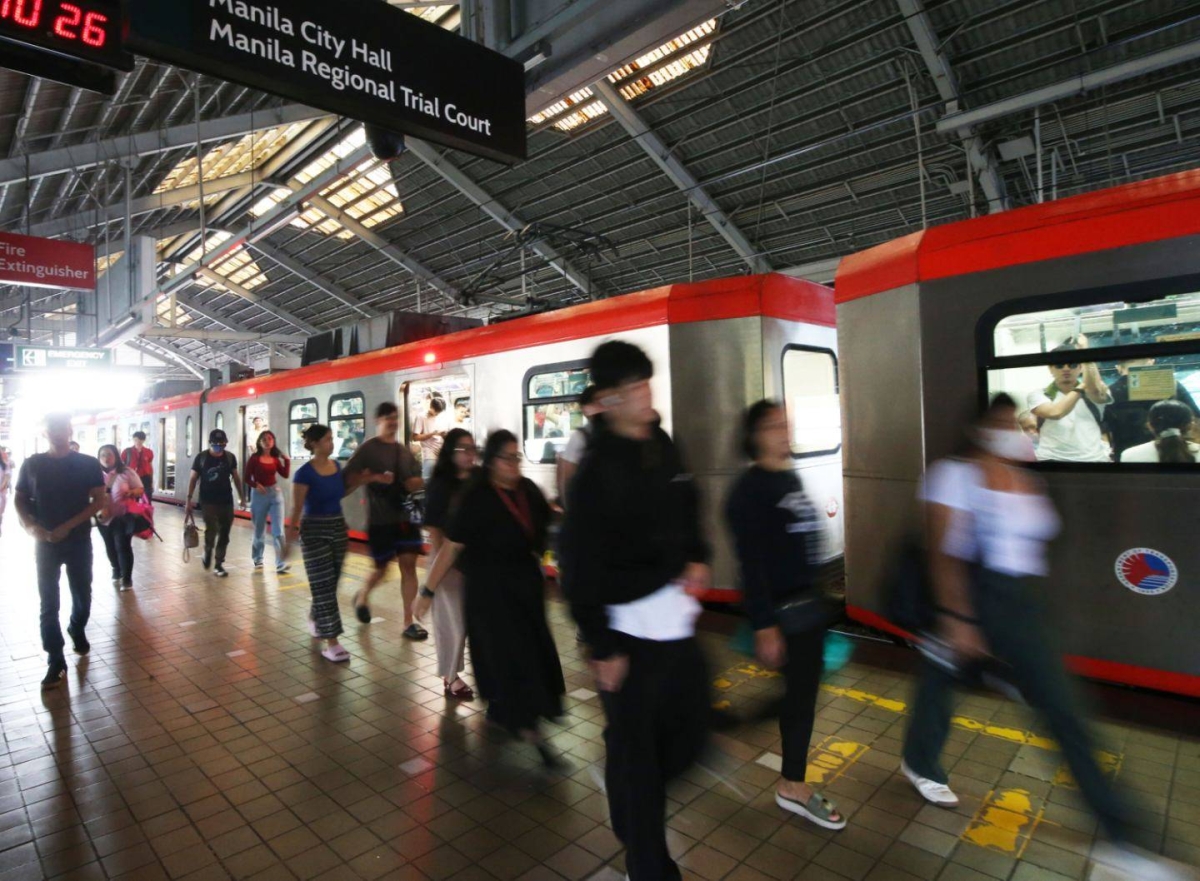 Metro Manila rail lines announce holiday schedules; free rides continue