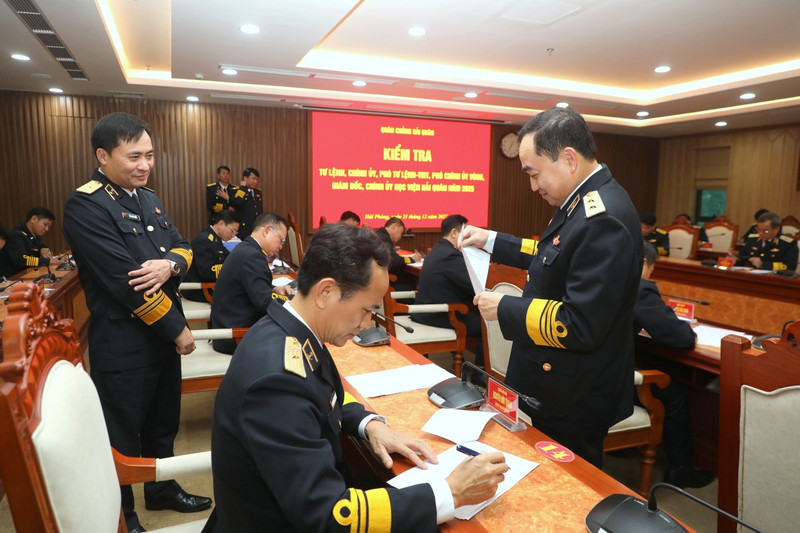 Bộ Tư lệnh Hải quân sát hạch năng lực 22 cán bộ chủ chốt