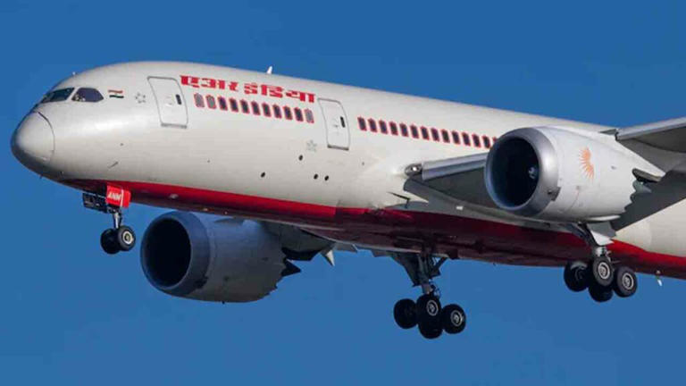 Air India | విమానంలో జీరోకి పడిపోయిన ఇంజిన్‌ ఆయిల్‌ ప్రెజర్ ...