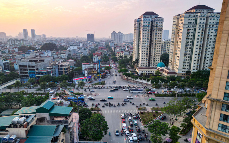 Cận cảnh đường Nguyễn Hoàng Tôn nối Vành đai 3 trước thời điểm mở rộng