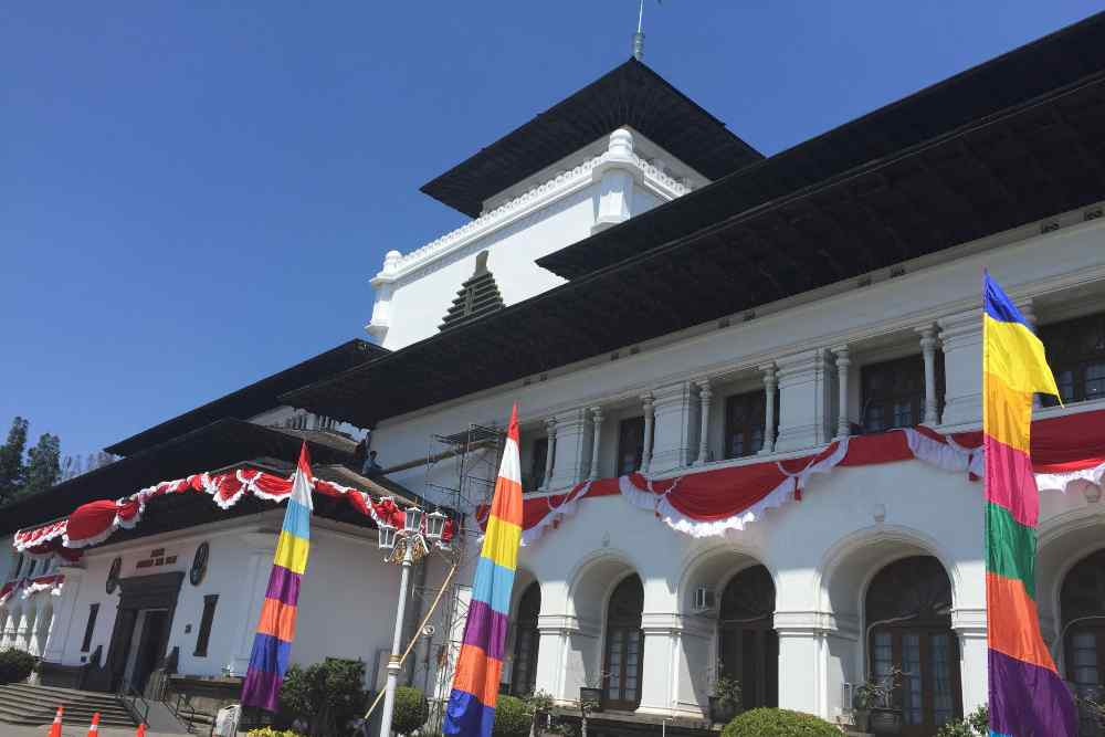 Pendapatan Jabar 2025 Terancam Kondisi Sektor Otomotif