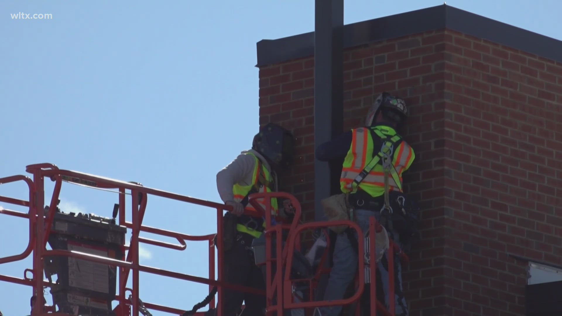 Blythewood church marks growth milestone with 36-foot cross installation